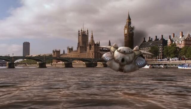 File:Aliens of london.jpg