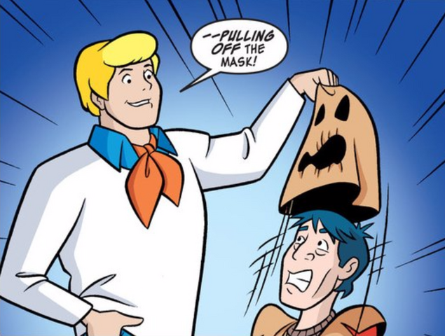 File:Jonathan Crane unmasked.png