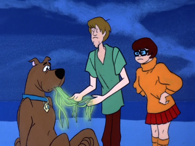 File:Scooby finds glowing seaweed.png