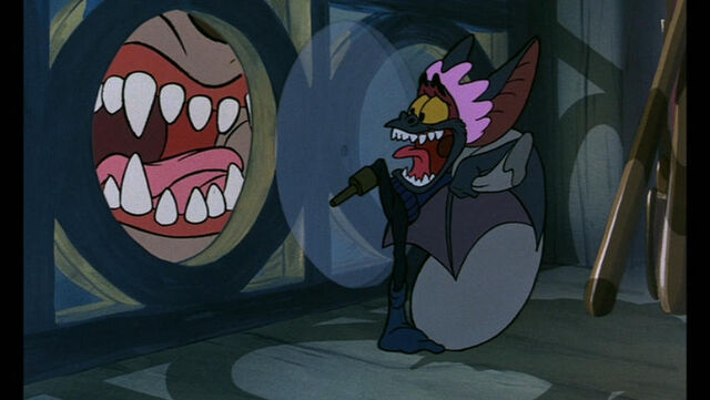 File:FidgetScreaming.jpg