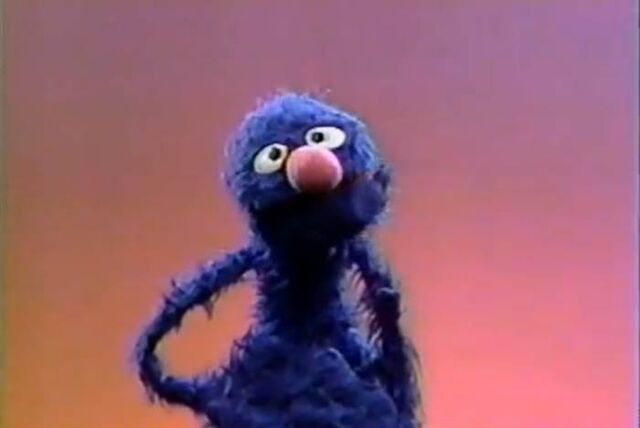 File:Grover from 1990.jpg