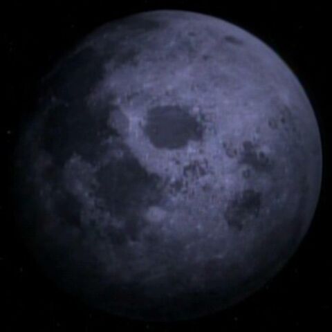 File:Luna.jpg