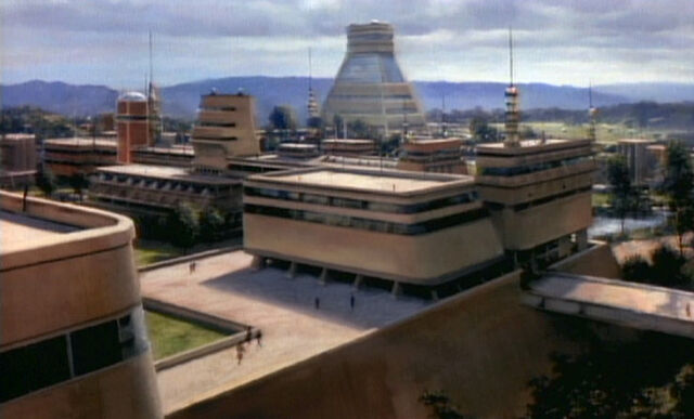 File:Colony XXIV.jpg