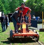 Features - civilwar5-pumpcar
