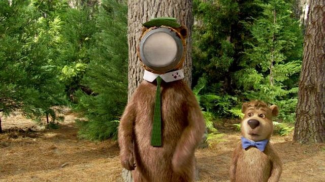 File:Yogi-bear-dinner-movie-weekly.jpeg