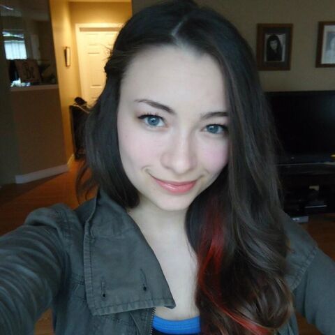 File:Jodelle Ferland.jpeg