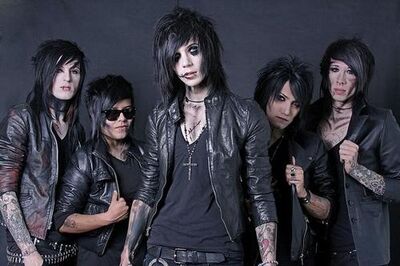 Blackveilbrides10