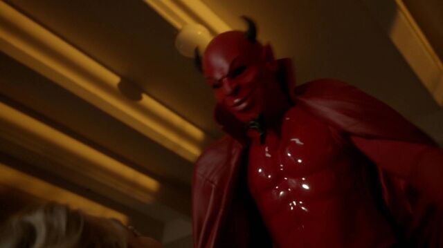 File:Normal ScreamQueens112 1003.jpg