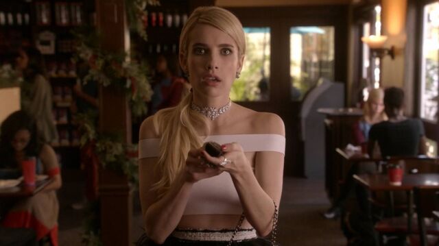 File:Normal ScreamQueens112 1297.jpg