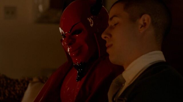 File:Normal ScreamQueens112 0545.jpg