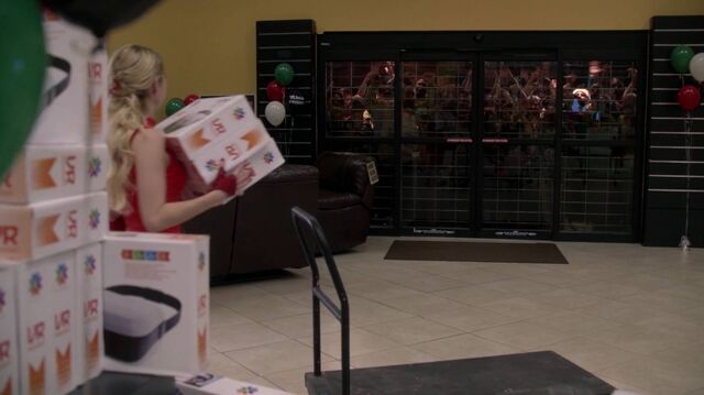 File:Normal ScreamQueens111 0129.jpg