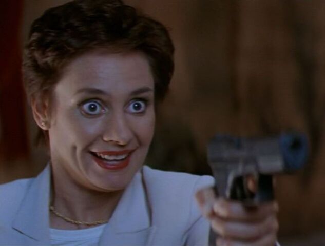 File:Mrs.Loomis-the killer.jpg