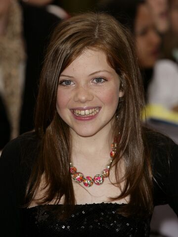 File:Georgie henley.jpg