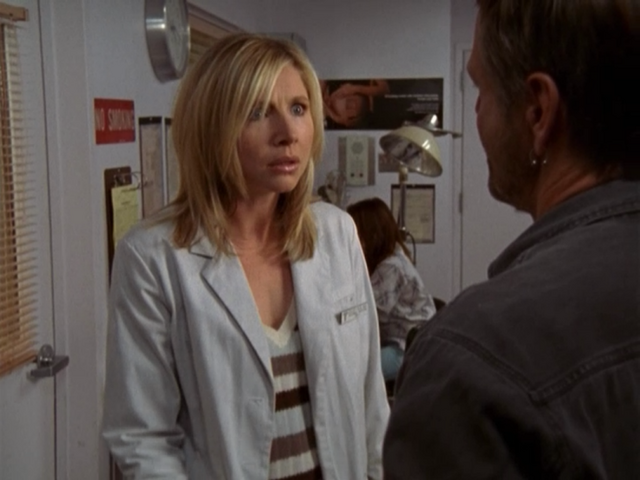 File:5x3 Elliot at clinic.png