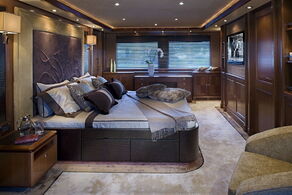 First Officer's Room