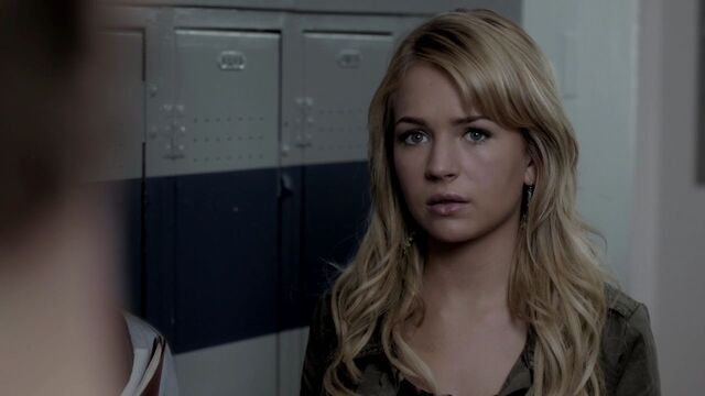 File:Cassie loner2.jpg