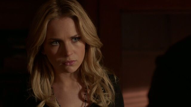 File:Cassie lucky4.jpg