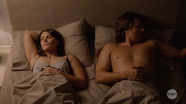 File:Australian Series-1x01-14.jpg