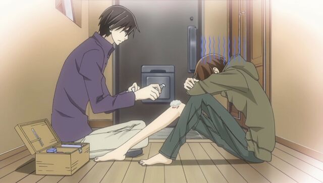 File:Takano bandages Ritsu ep12.jpg