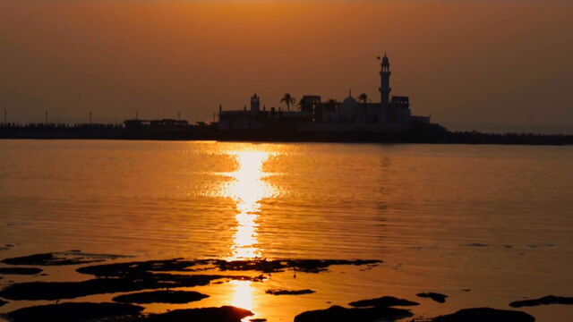 Archivo:BG-Mumbai2.jpg