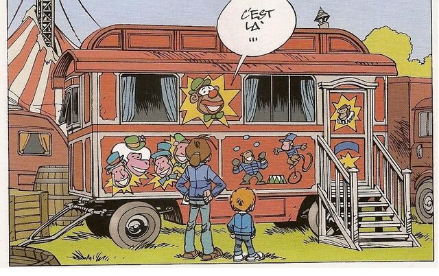 Fichier:Tomes4page32autocabinedessingescirque.jpg