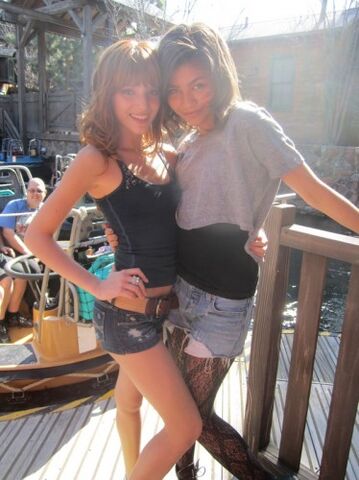 File:Bellz and Daya and their thaaaang again.jpg