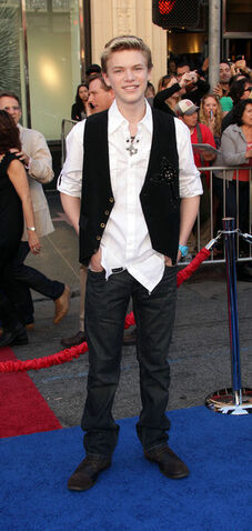 File:Kenton Duty 0016.jpg