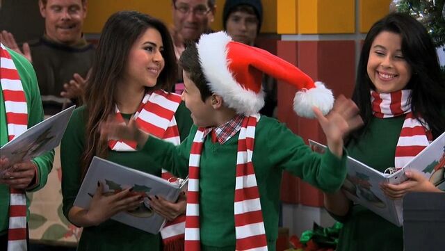 File:Jingle It Up 33.jpg