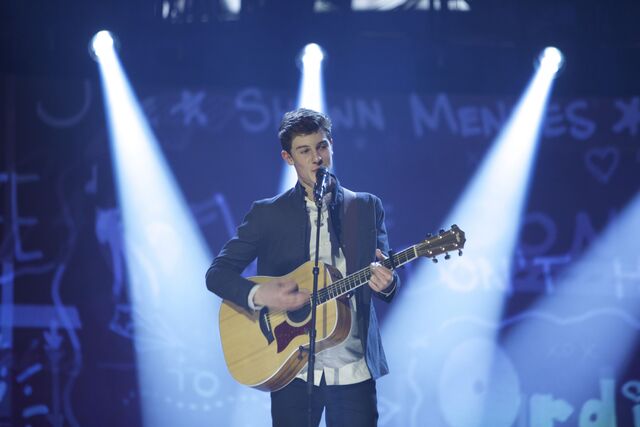 File:2015-Juno-Awards-Show4.jpg