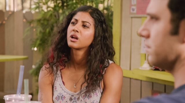 File:2x2 Heather Davis screencap 3.jpg