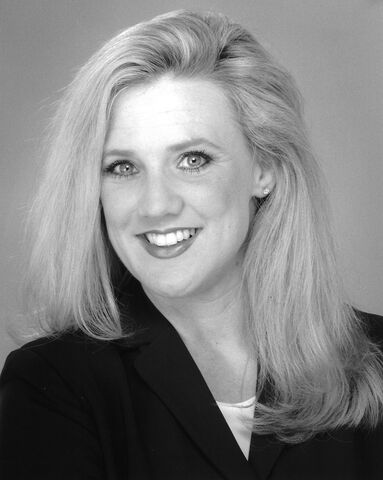 File:Stephanie nadolny full3.jpg