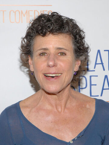 File:Julie Kavner.jpg