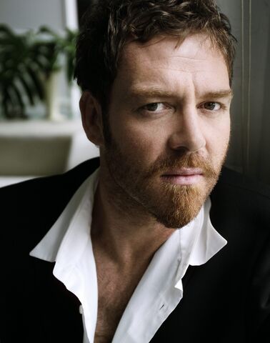 File:Marton Csokas.jpg