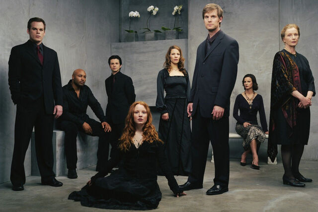 File:Cast.jpg