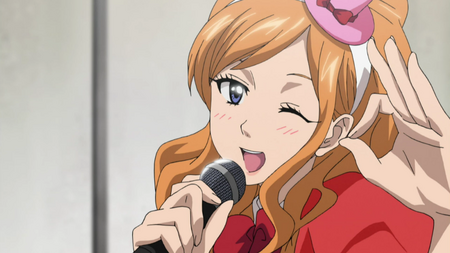 Momoka sings