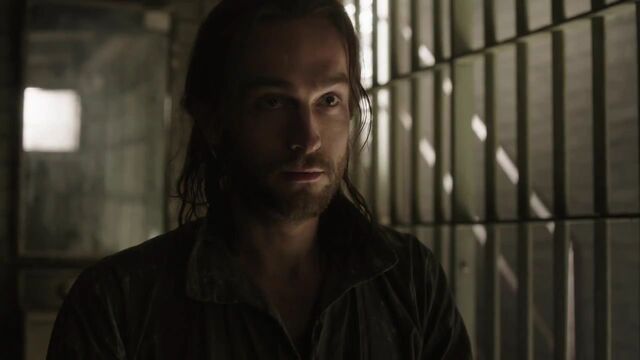 File:Sleepy-hollow-tom-mison.jpg