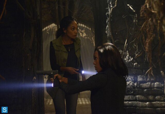 File:1x06 stills4.jpg