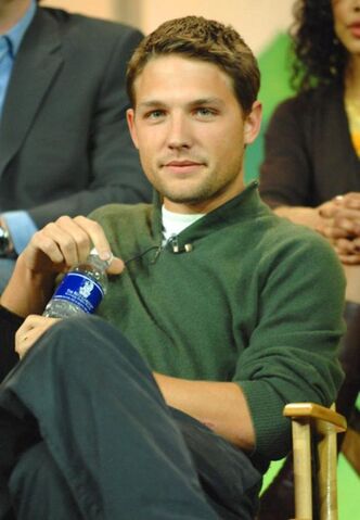 File:Michael Cassidy tvcom privileged-04.jpg