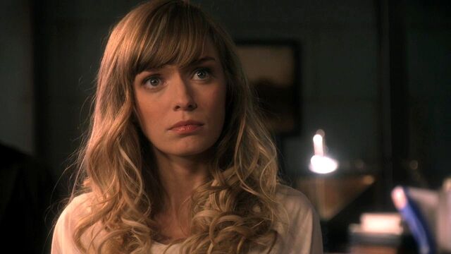 File:Courtneywhitmoreicarus.jpg
