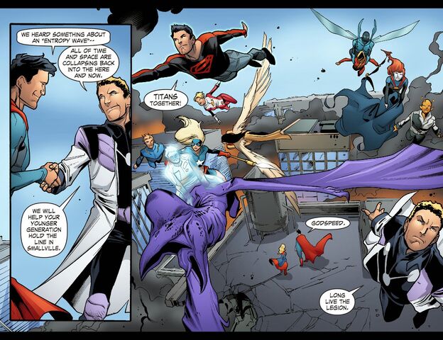 File:Smallville - Continuity 006 (2014) (Digital-Empire)009.jpg