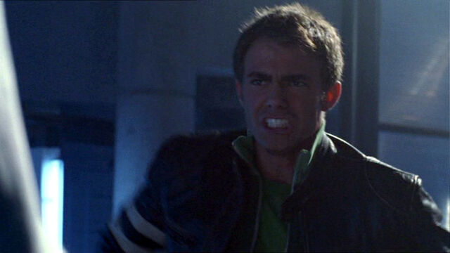 File:Kevin-Grady-4x19-30.jpg