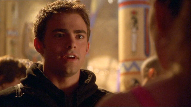 File:Kevin-Grady-4x19-06.jpg