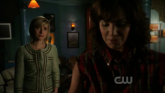 File:Smallvilles09e03720phdtvx264dimensionmkv 001039830.jpg