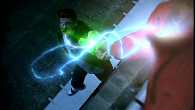Archivo:Smallville112 055.jpg