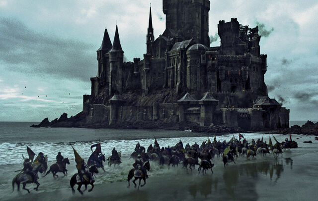 File:Riding to the Castle.jpg