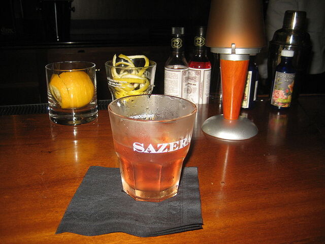 File:800px-SazeracRooseveltNOLA1July2009.jpg