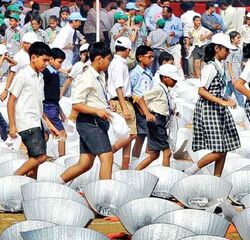 Mumbai largest solar cooking class, 17-14
