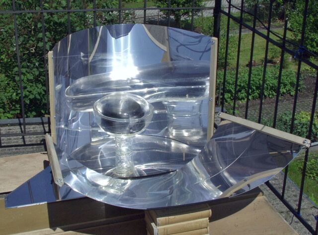 File:High-reflective-fixed-cooker.jpg