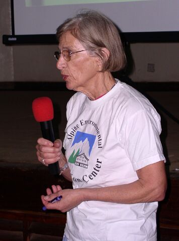 File:Curtis Alison 2005.jpg