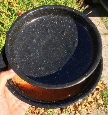 File:Upside-down lid tip.jpg